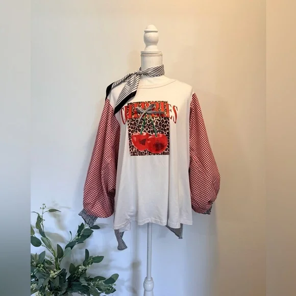 🍒 Cherry Mixed Print Top 🍒 - Picture 1 of 5